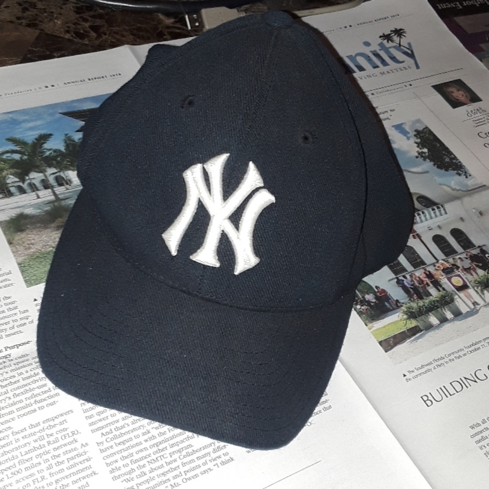 Unisex Like New New York Yanks Hat